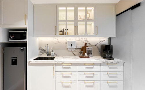 Urban Luxury Executive Office Pantry